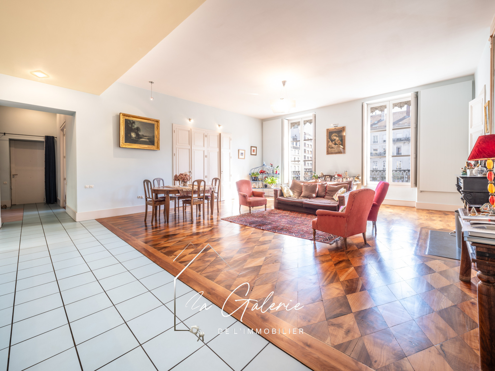 Appartement à vendre à Grenoble, 272,64 m², 6 pièces – photo 2 sur 14