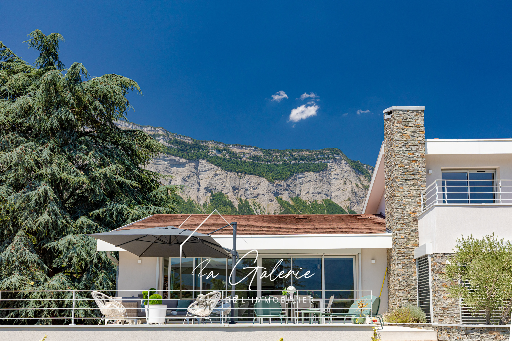 Maison à vendre à Montbonnot st martin, 304 m², 8 pièces – photo 1 sur 16